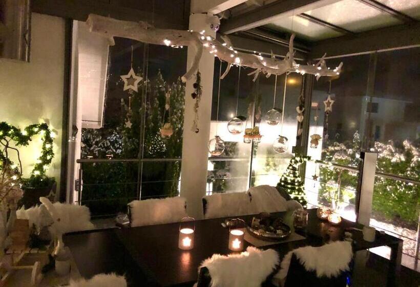 مبيت وإفطار Sunny Way Home Accommodation & Spa