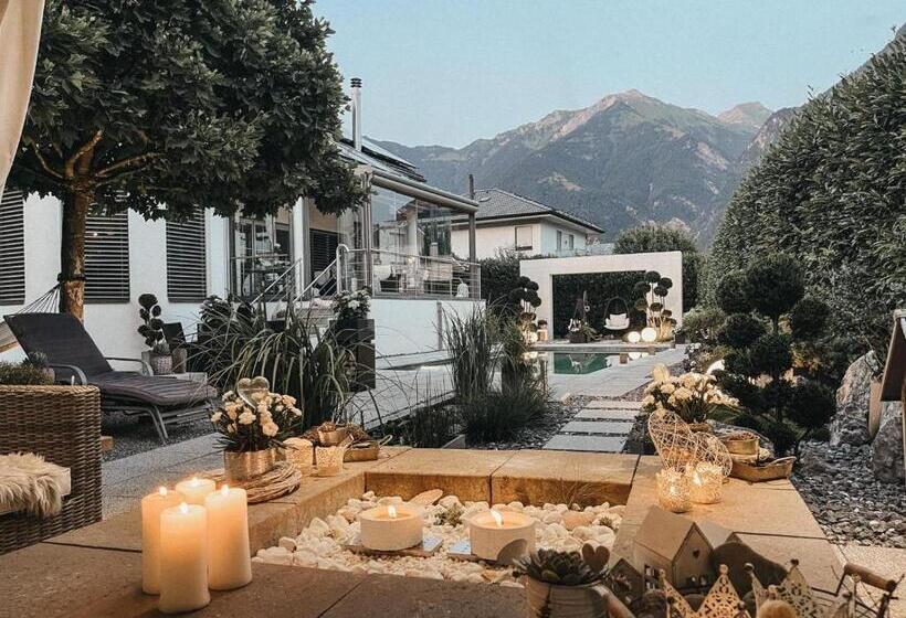 مبيت وإفطار Sunny Way Home Accommodation & Spa