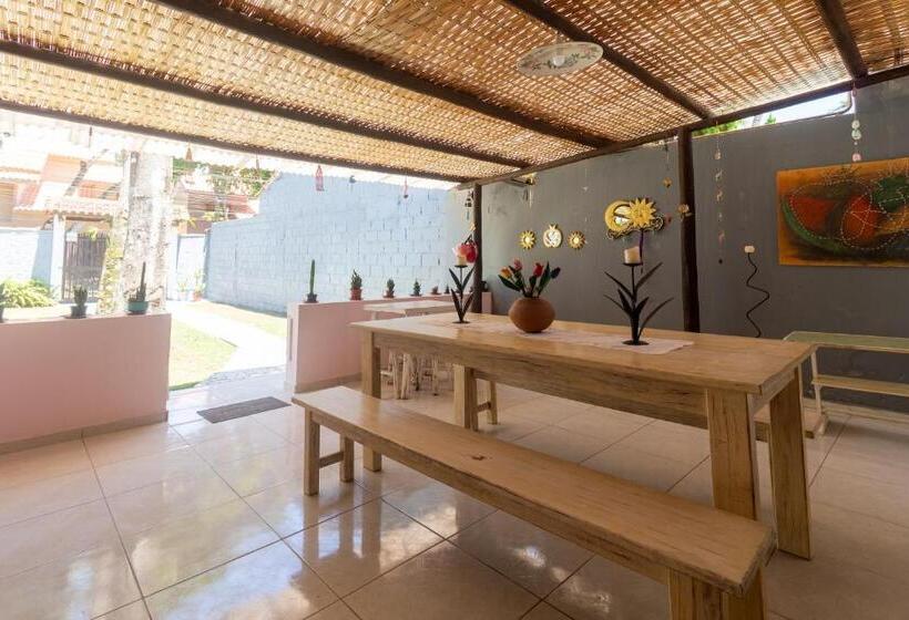 تختخواب و صبحانه Suítes Valdira