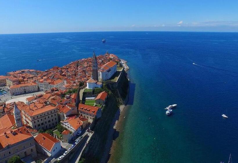 تختخواب و صبحانه štok   Rooms, Wine & Restaurant   Marezige, Koper