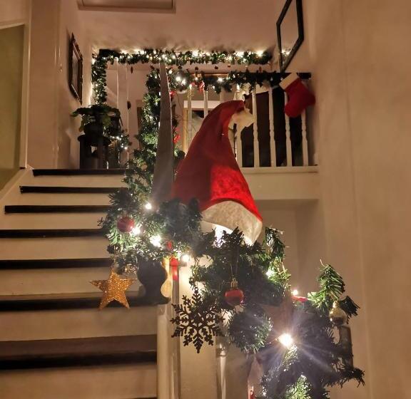 צימר Zaczarowalim   Dom W Górach Sowich