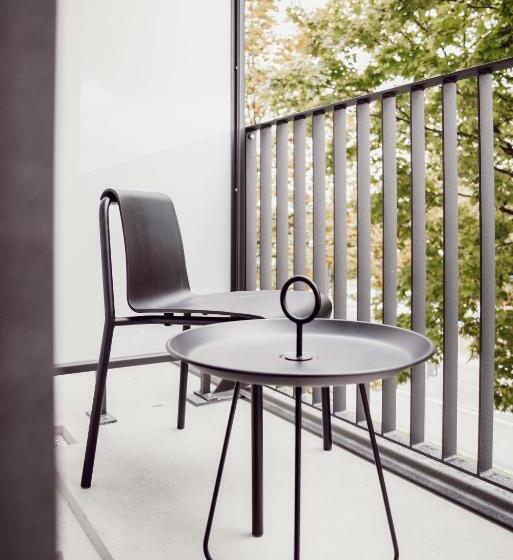 ホテル Adebar Stadt