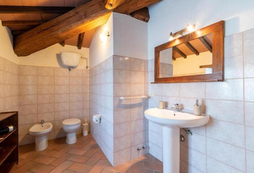 Отель Agriturismo Cuiano Il Colombaio