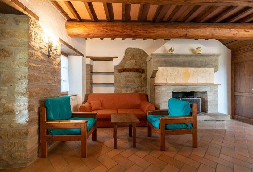 Отель Agriturismo Cuiano Il Colombaio