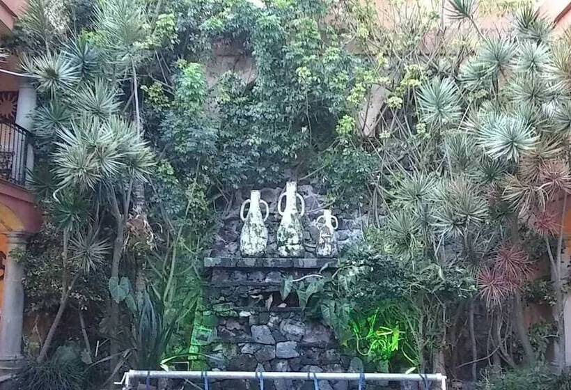 ホテル Anturio Express