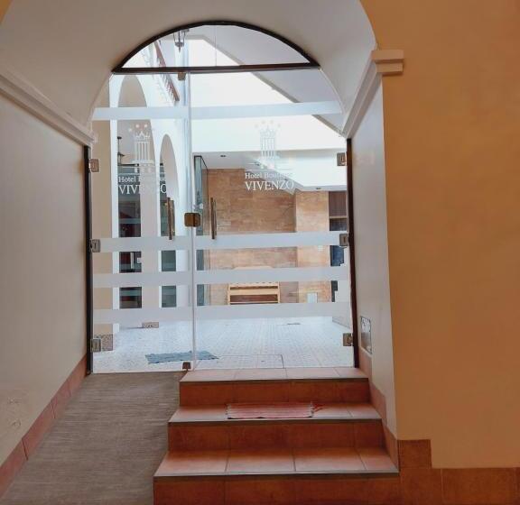 هتل Boutique Vivenzo