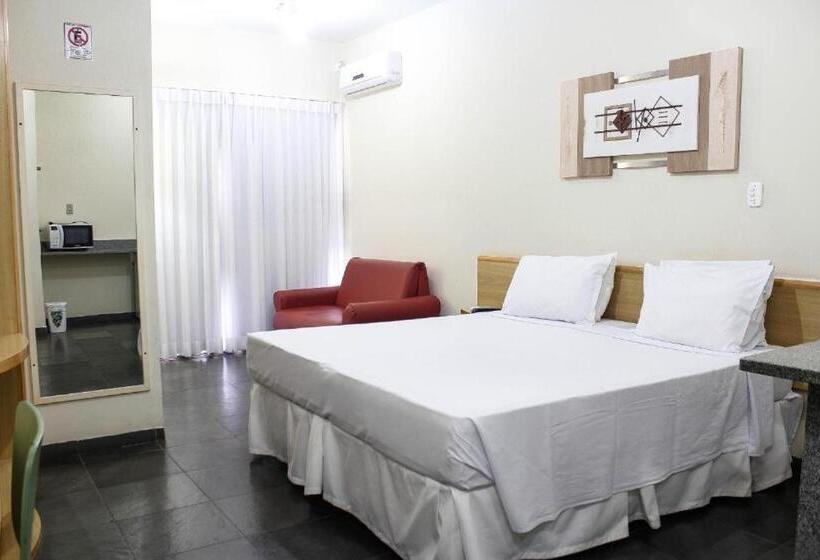 ホテル Bravo Suites São Carlos