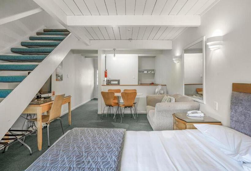 فندق Capital Lodge Motor Inn