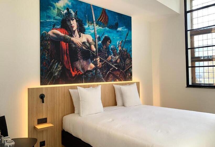 Отель Comic Art