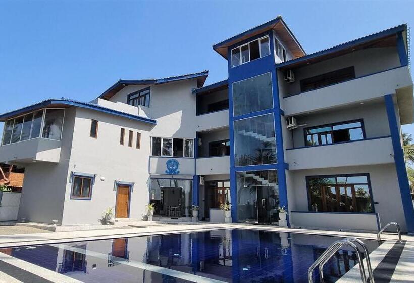 호텔 Dhammika Beach Palace