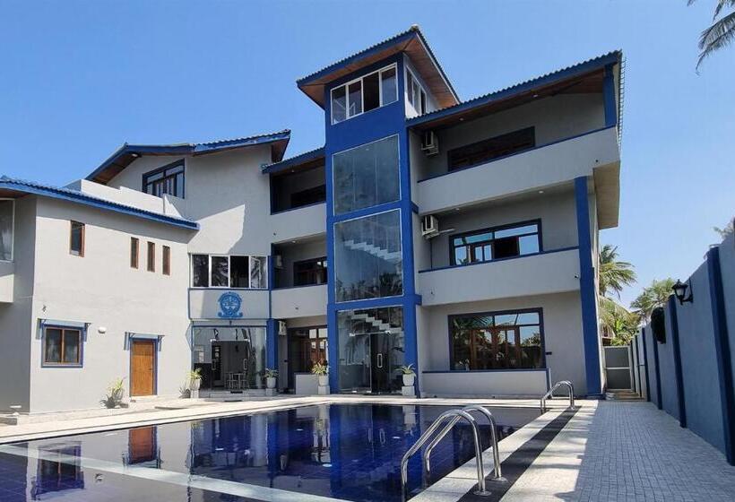 호텔 Dhammika Beach Palace