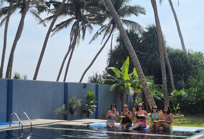 호텔 Dhammika Beach Palace