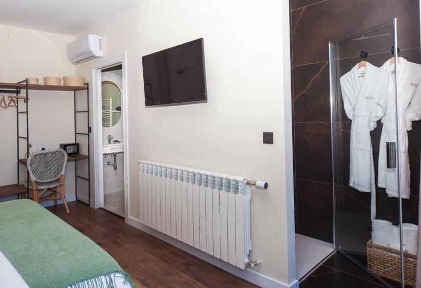 בית מלון כפרי Duruelo Mountain Suites