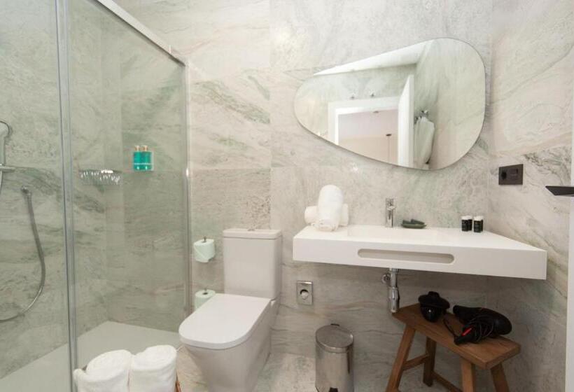 Отель Duruelo Mountain Suites