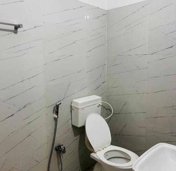 Отель Gokul Dham