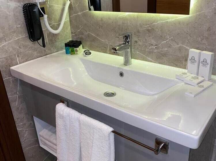 호텔 Grand Hamit By Karadayi Airport