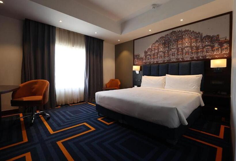 בית מלון כפרי Holiday Inn Express & Suites Jaipur Gopalpura