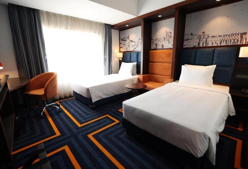 هتل Holiday Inn Express & Suites Jaipur Gopalpura