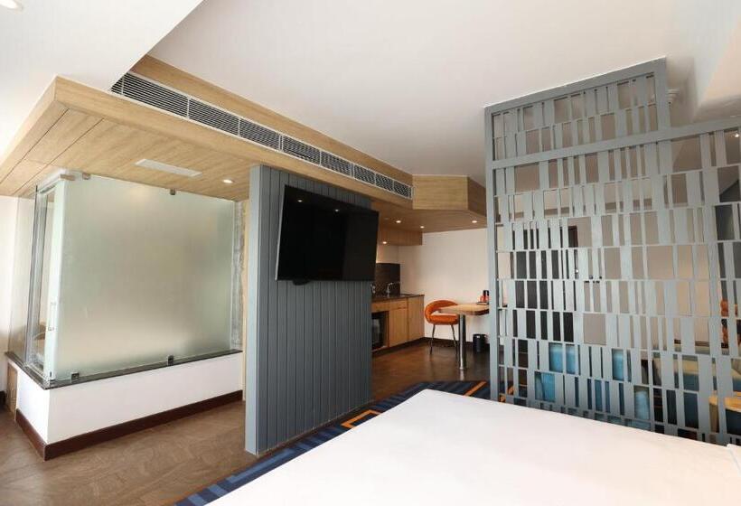 בית מלון כפרי Holiday Inn Express & Suites Jaipur Gopalpura