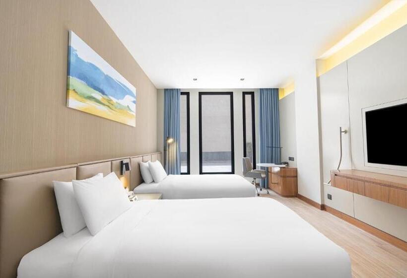 Отель Holiday Inn Riyadh The Business District, An Ihg