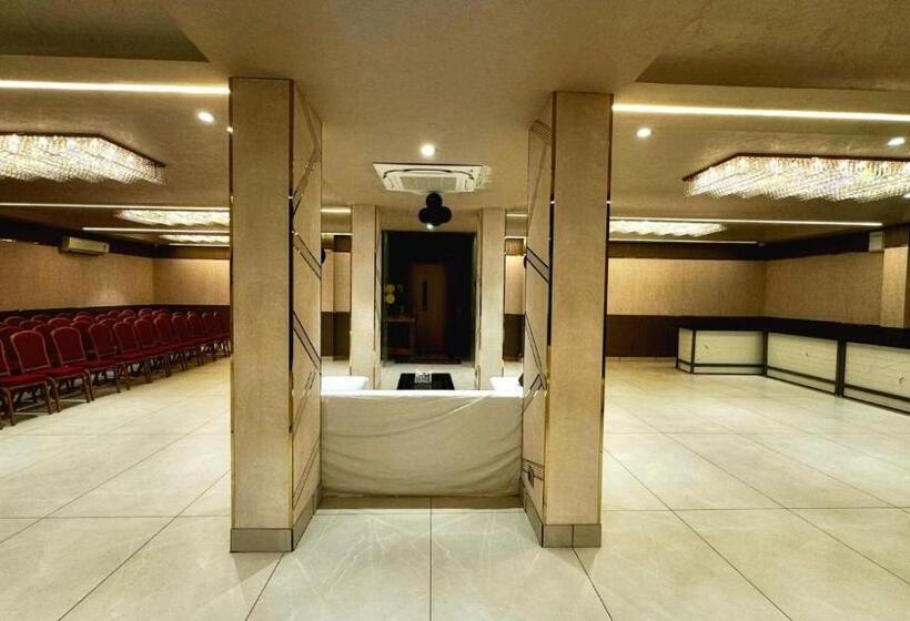 ホテル Jalsa Retreat