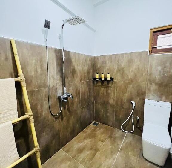 בית מלון כפרי Lost Paradise Sri Lanka