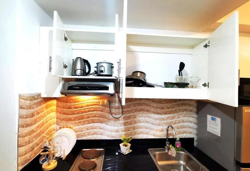 בית מלון כפרי Modern 1br With Balcony And 100mbps Wifi