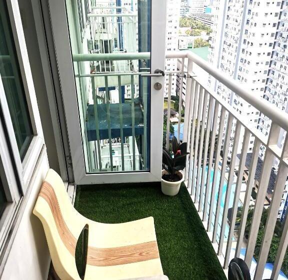 בית מלון כפרי Modern 1br With Balcony And 100mbps Wifi