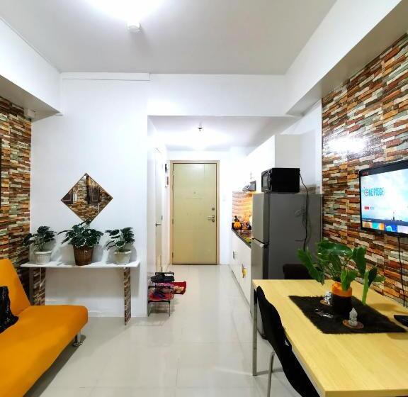 בית מלון כפרי Modern 1br With Balcony And 100mbps Wifi