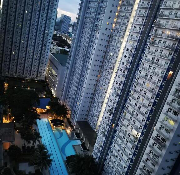 בית מלון כפרי Modern 1br With Balcony And 100mbps Wifi