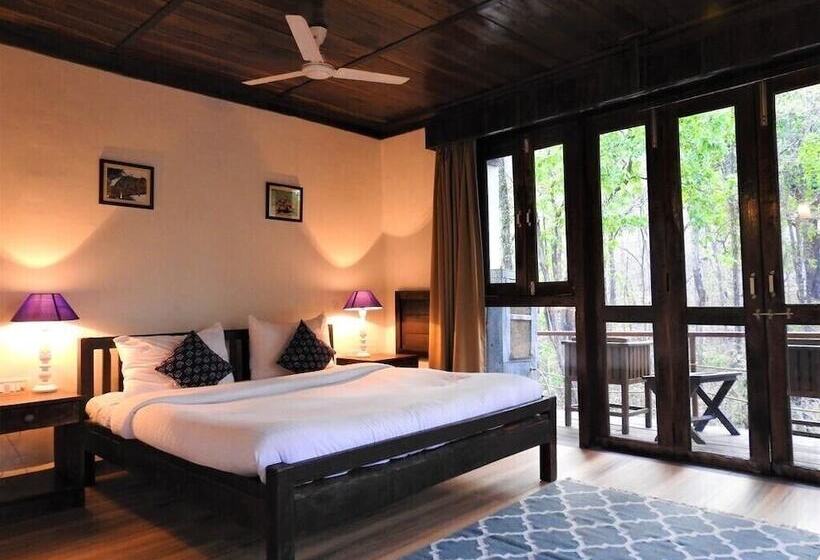 בית מלון כפרי Muba Jungle Camp