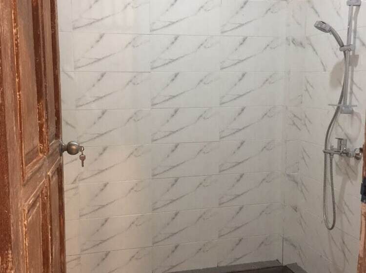 בית מלון כפרי My New Lovina