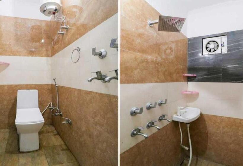 בית מלון כפרי Oyo 80505g Smart City Guest House