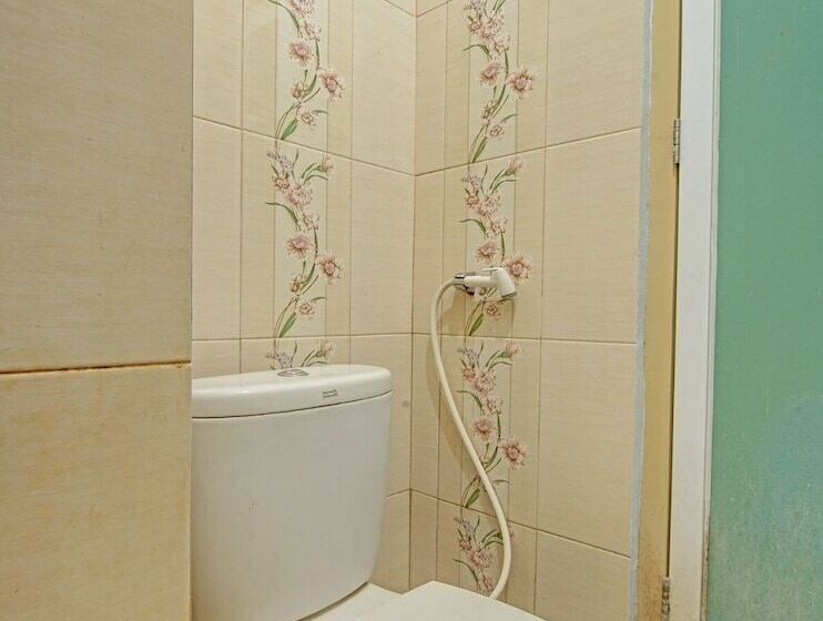 호텔 O Fitriaendika Residence Near Pasar Raya Padang