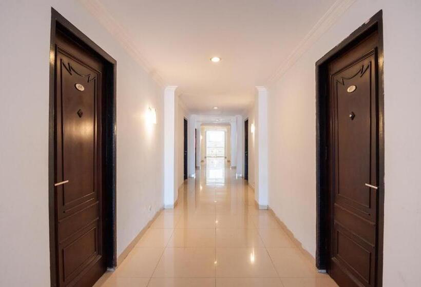 ホテル Reddoorz Syariah Near Rs Yos Sudarso Padang