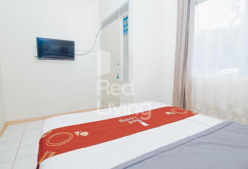 Отель Redliving Apartemen Emerald Hill Sr Rooms Tower Green