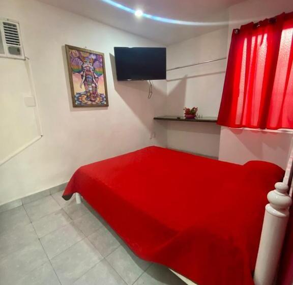 هتل Residencial Edzna