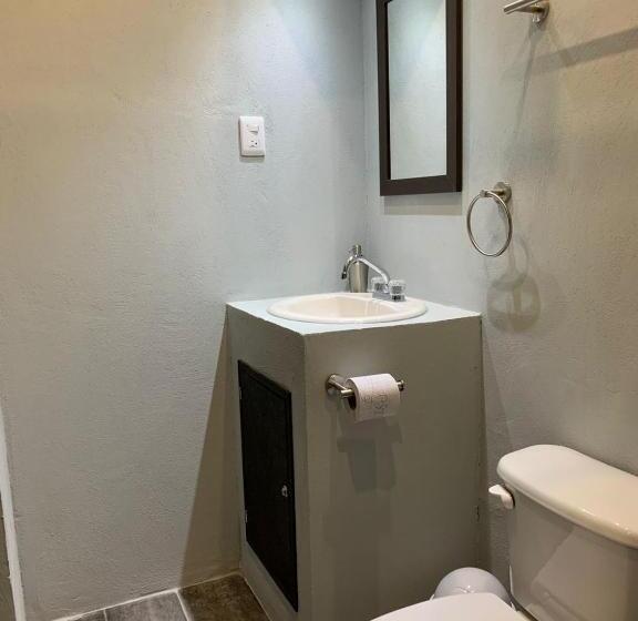 هتل Residencial Edzna