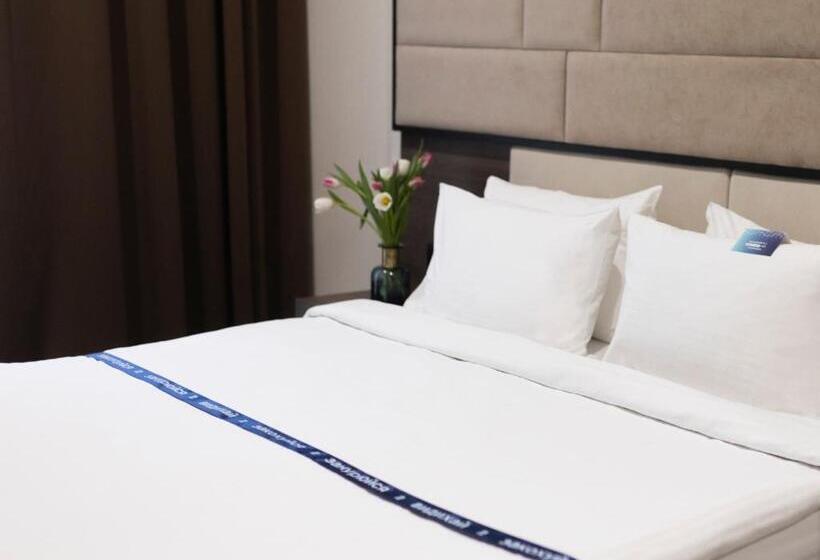 هتل Ribas Rooms Odesa