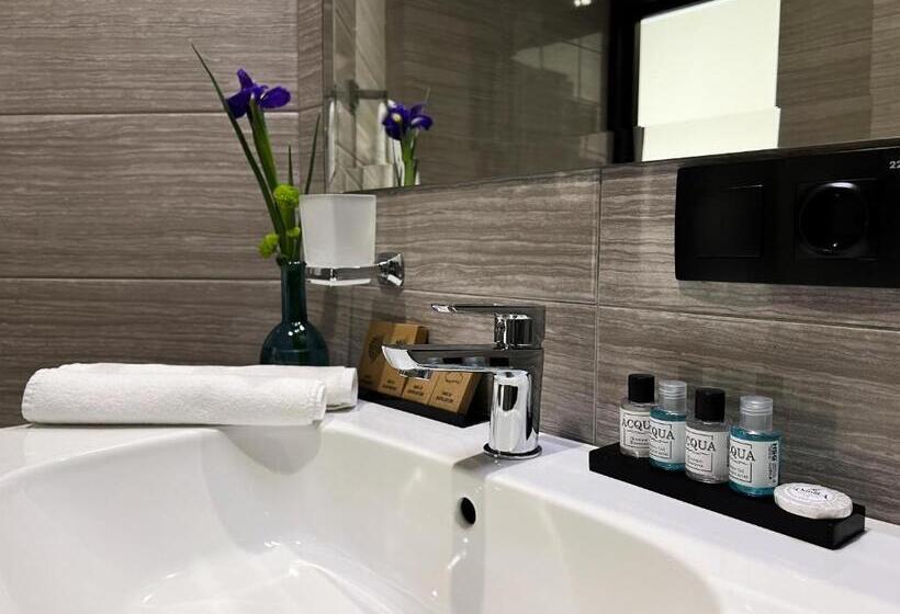 هتل Ribas Rooms Odesa