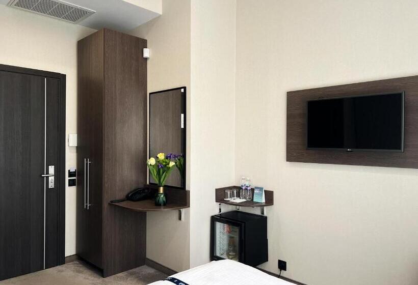 هتل Ribas Rooms Odesa