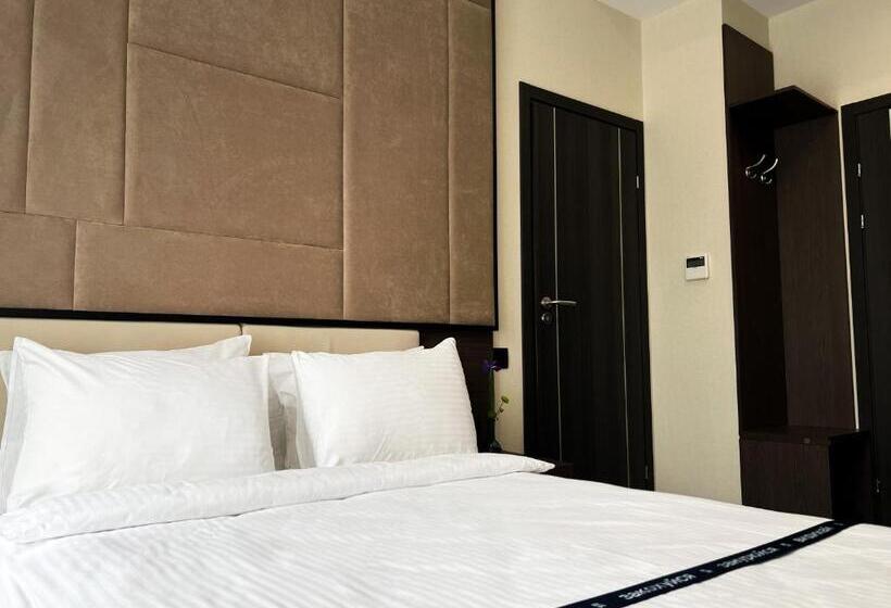 هتل Ribas Rooms Odesa