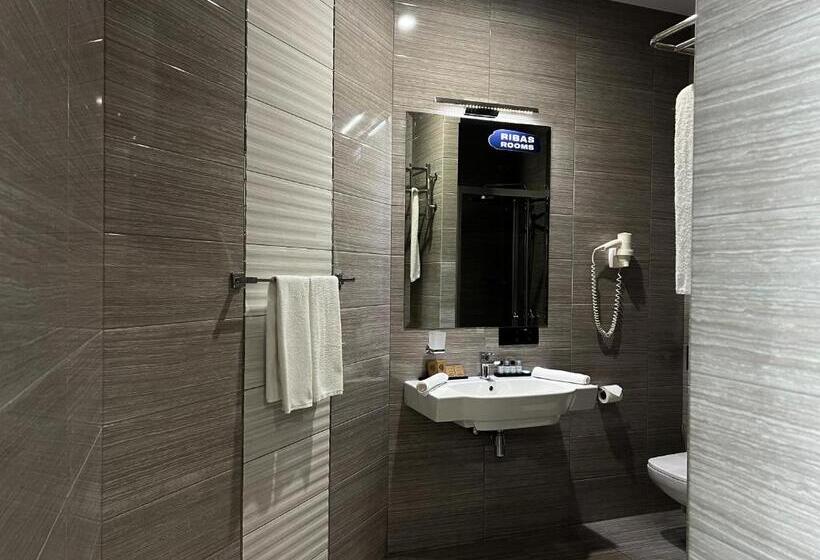 هتل Ribas Rooms Odesa