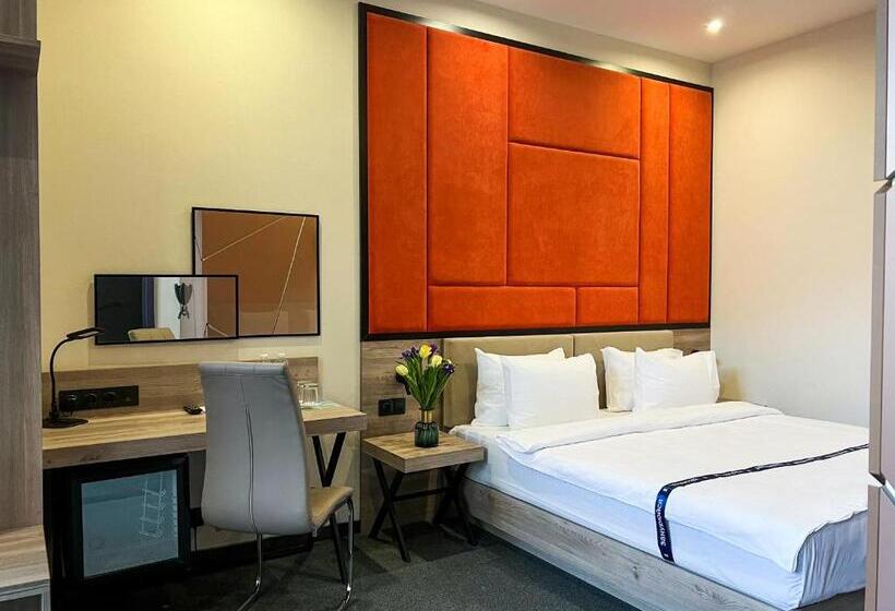 هتل Ribas Rooms Odesa