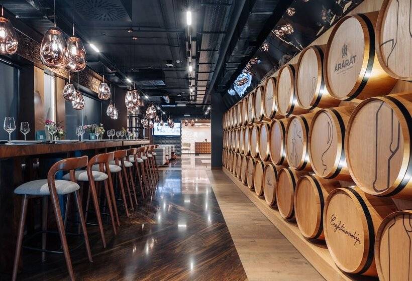 호텔 Seven Visions Resort And Places, The Dvin