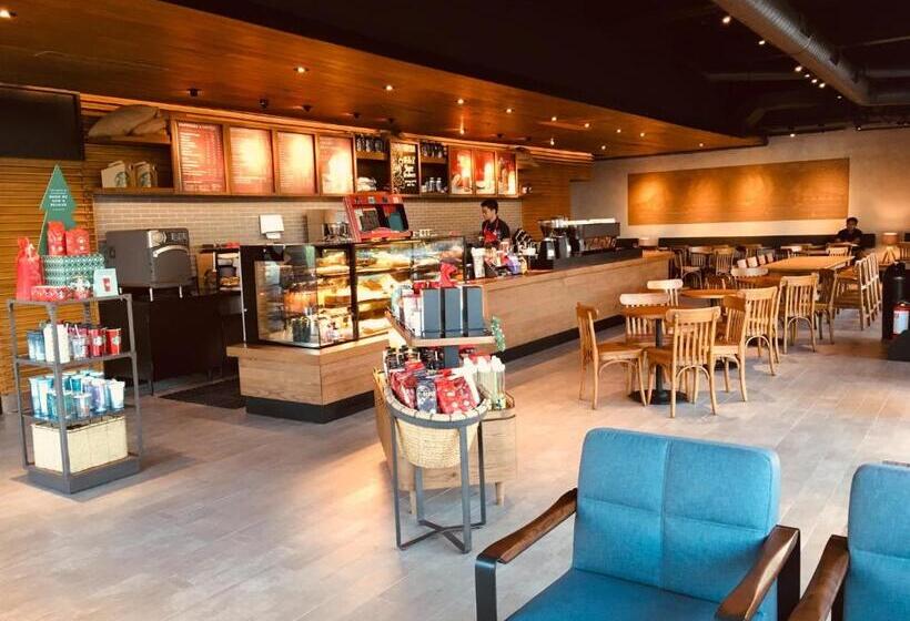 هتل Shore Residences