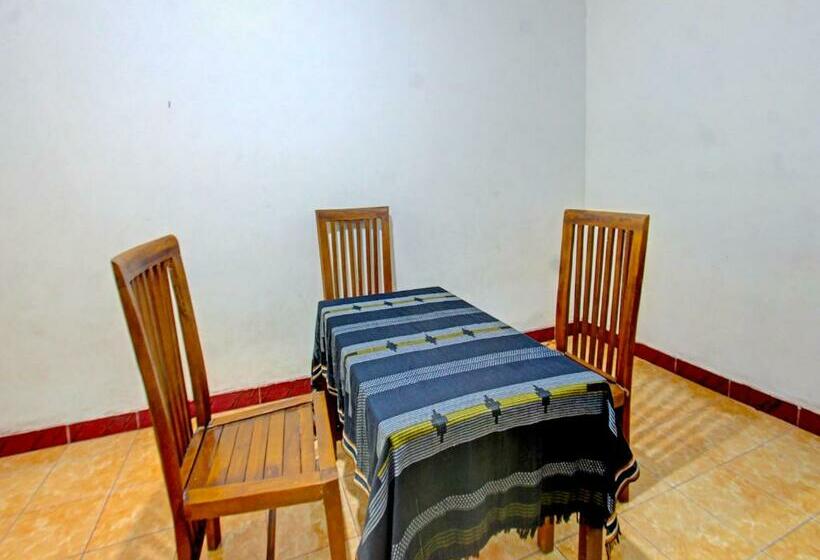 호텔 Spot On 91981 Diwi Homestay