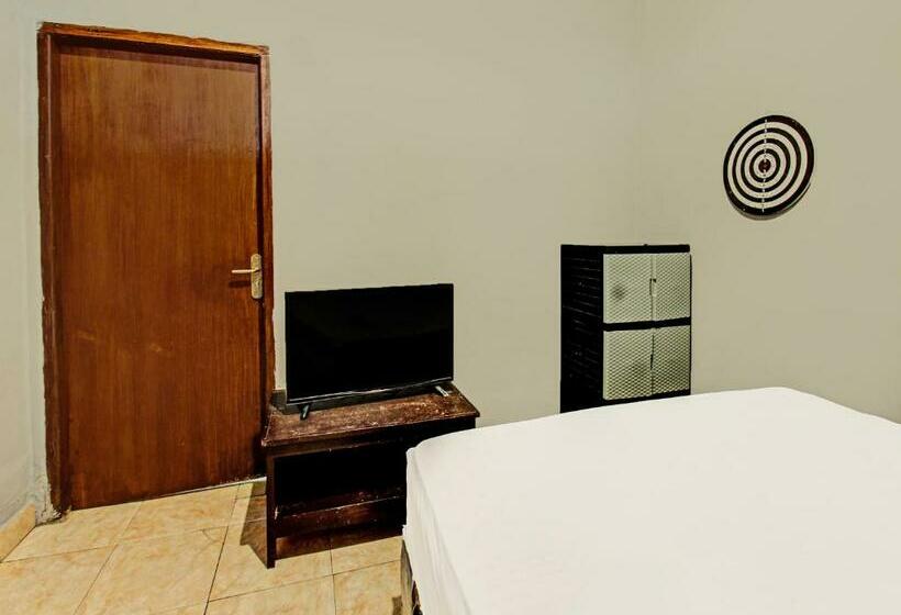 호텔 Spot On 91981 Diwi Homestay