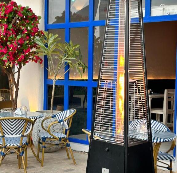 فندق Tajreed Suites