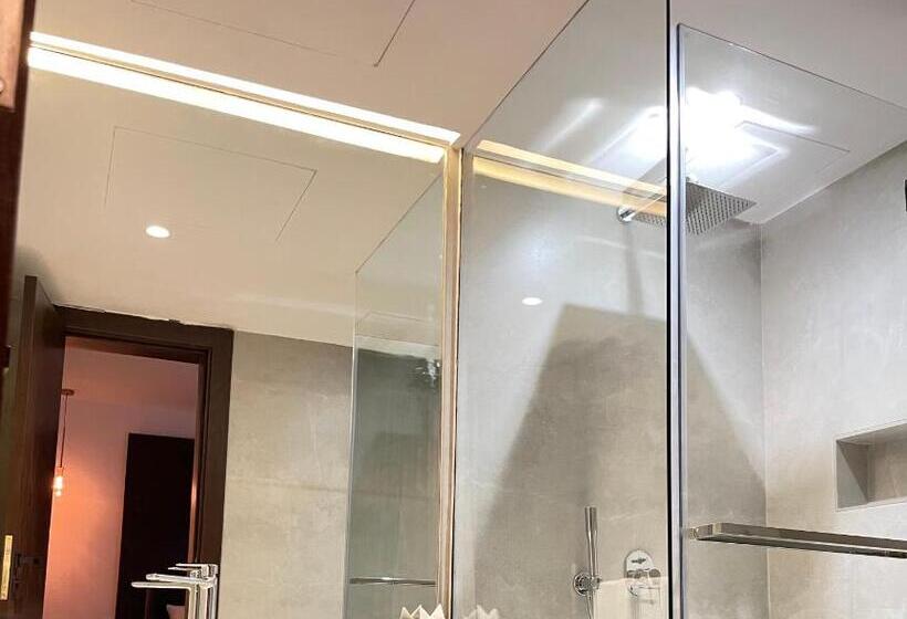 فندق Tajreed Suites